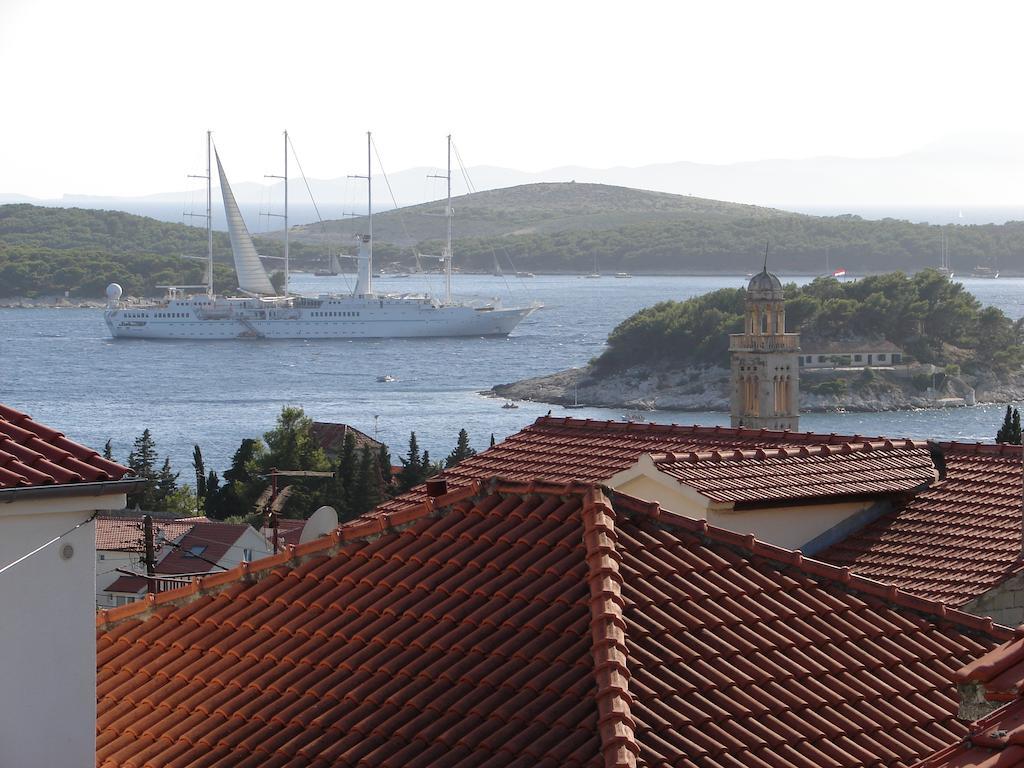 Apartments Curin Hvar Town Eksteriør bilde